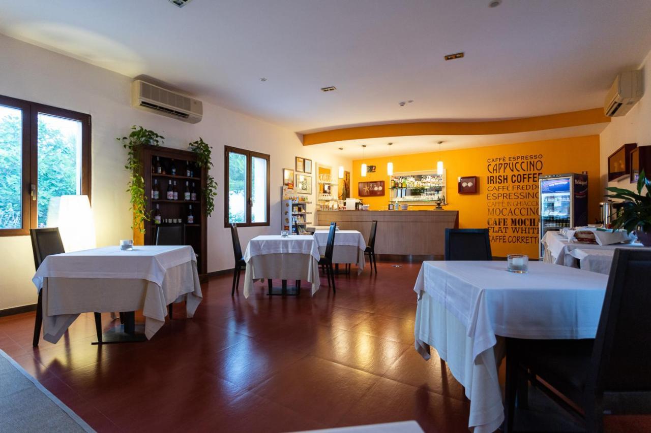 Club Azzurro Hotel & Resort Порто Чезарео Екстериор снимка