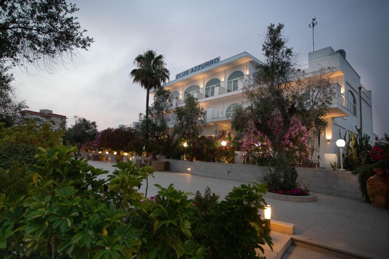 Club Azzurro Hotel & Resort Порто Чезарео Екстериор снимка
